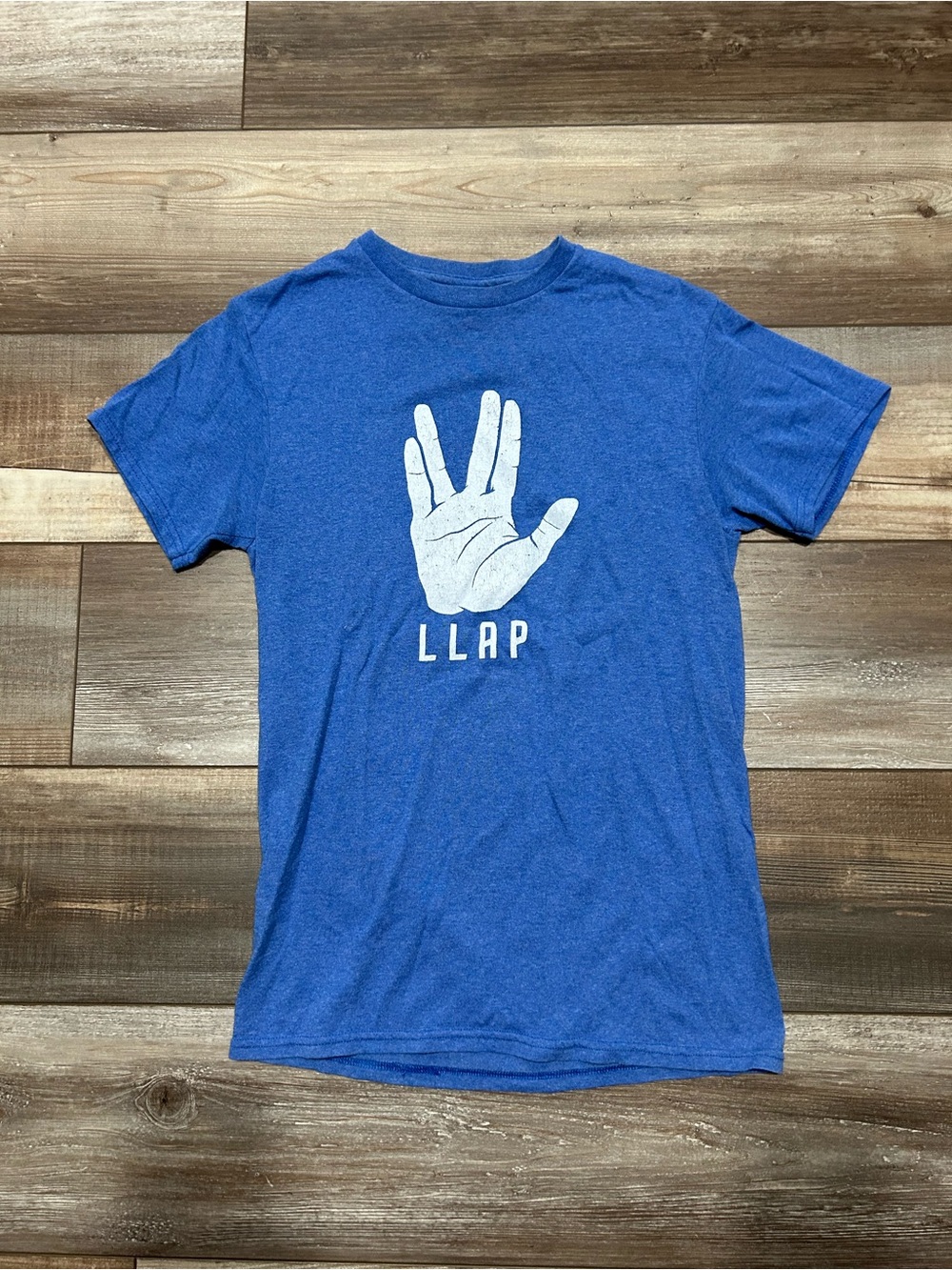 Star Trek Live Long And Prosper tshirt medium